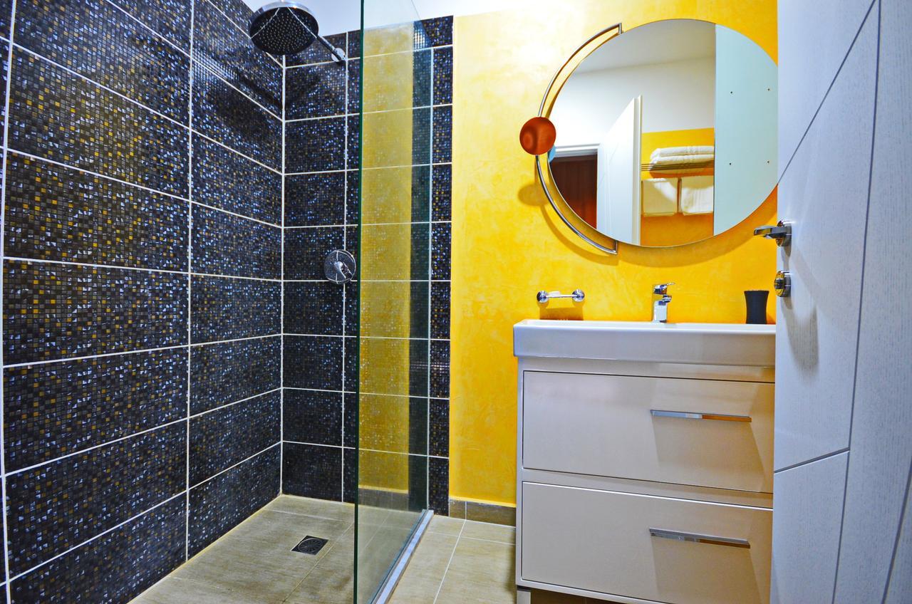 Palma City Hotel Saranda Extérieur photo
